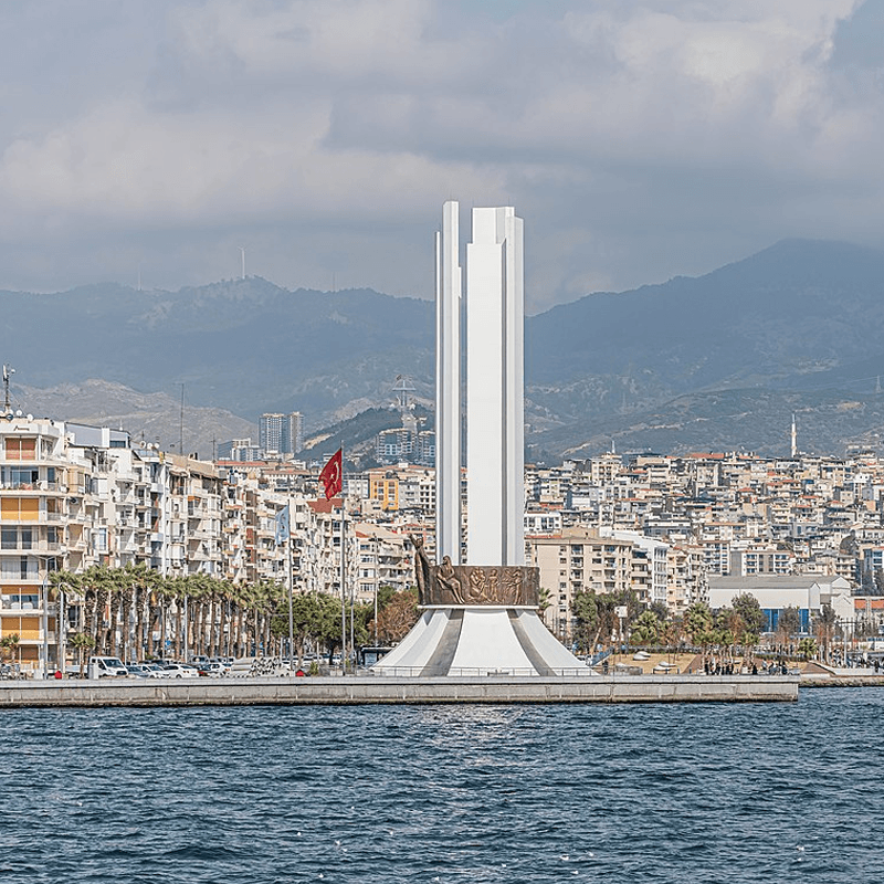 Karşıyaka temizlik hizmetleri.